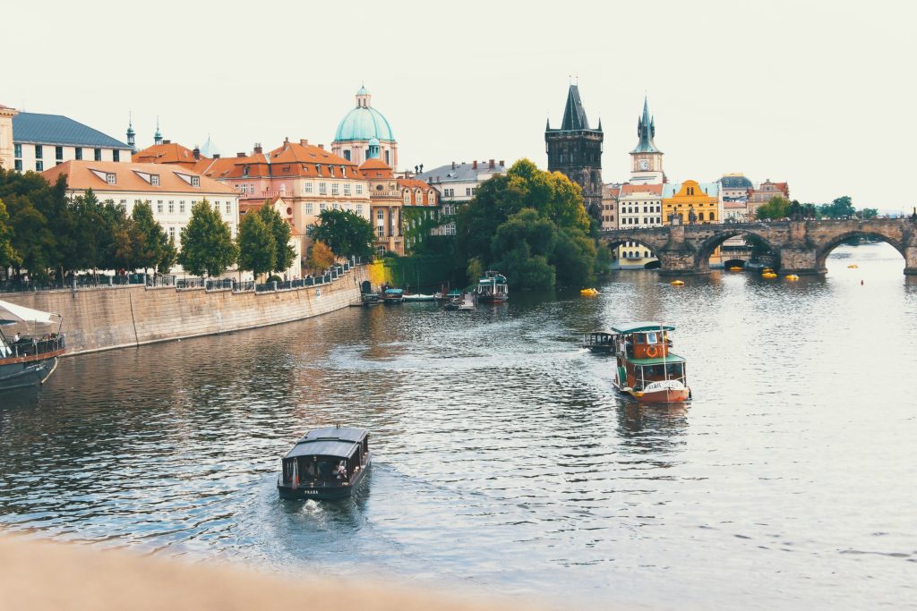 Czechia_buildings_daytime